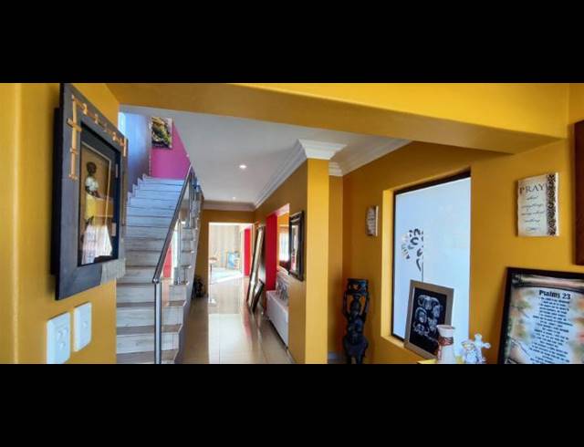 5 BEDROOM HOUSE FOR SALE IN PARKHAVEN